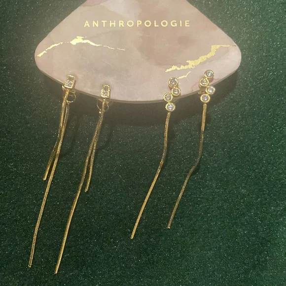 NWT set of 2 fine line earrings - Picture 5 of 5